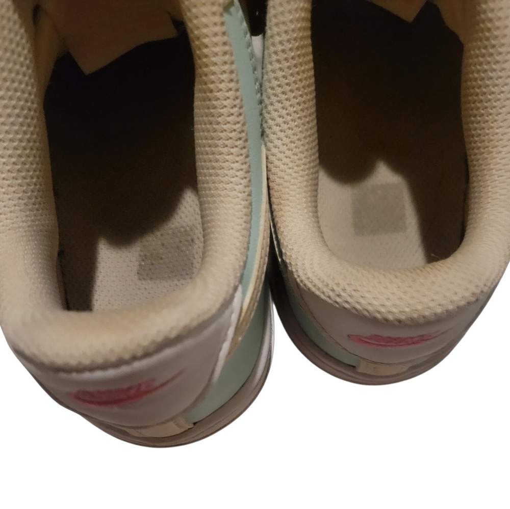 Girls NIKE AIR FORCE 1 LOW Ice/Guava Size 5Y - Picture 6 of 11